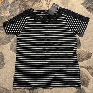 Jones New York Black and White Striped Tee